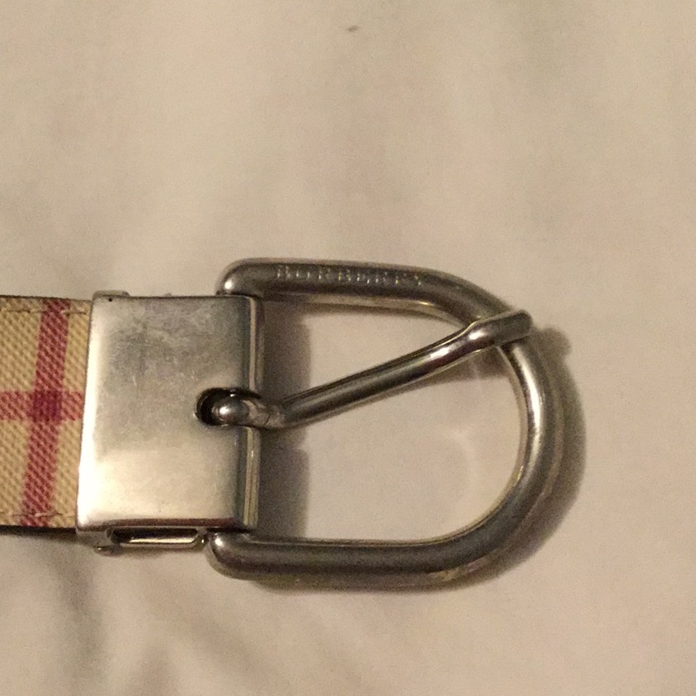 Authentic Burberry Check and black leather belt